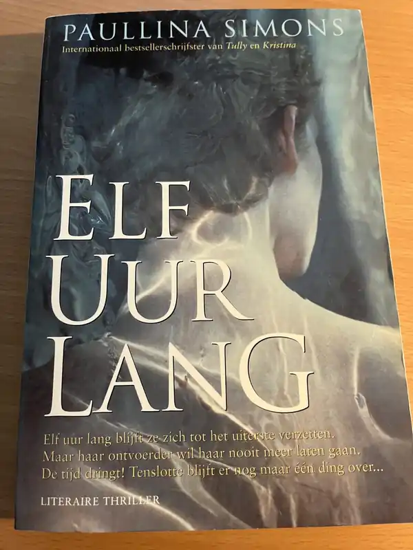 Elf uur lang - P. Simons Flitsaanbieding
