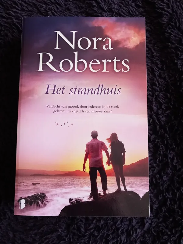 Express Levering Het Strandhuis - Nora Roberts