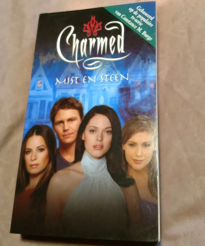 Must-Have Charmed - Mist en steen - D.G. Gallagher
