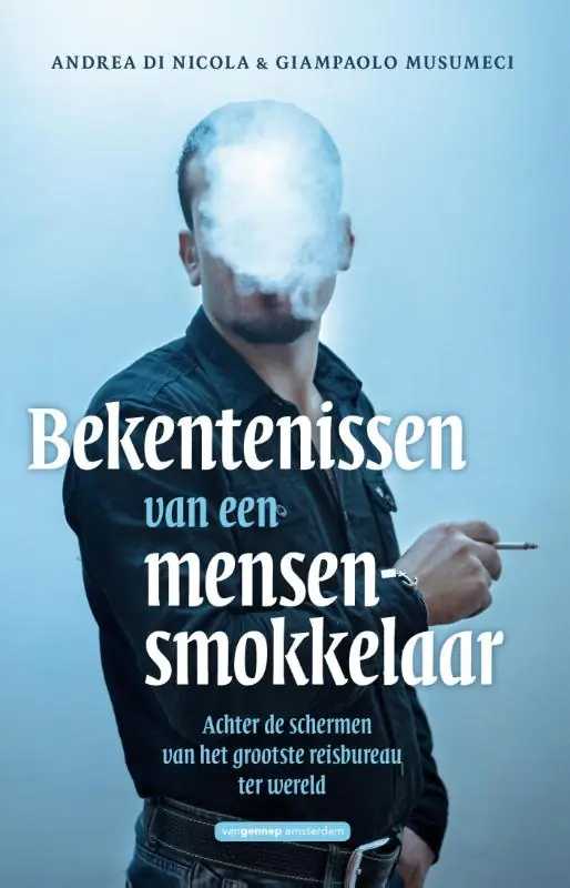 Beperkt Aanbod Bekentenissen van een mensensmokkelaar - Andrea Di Nicola; Giampaolo Musumeci