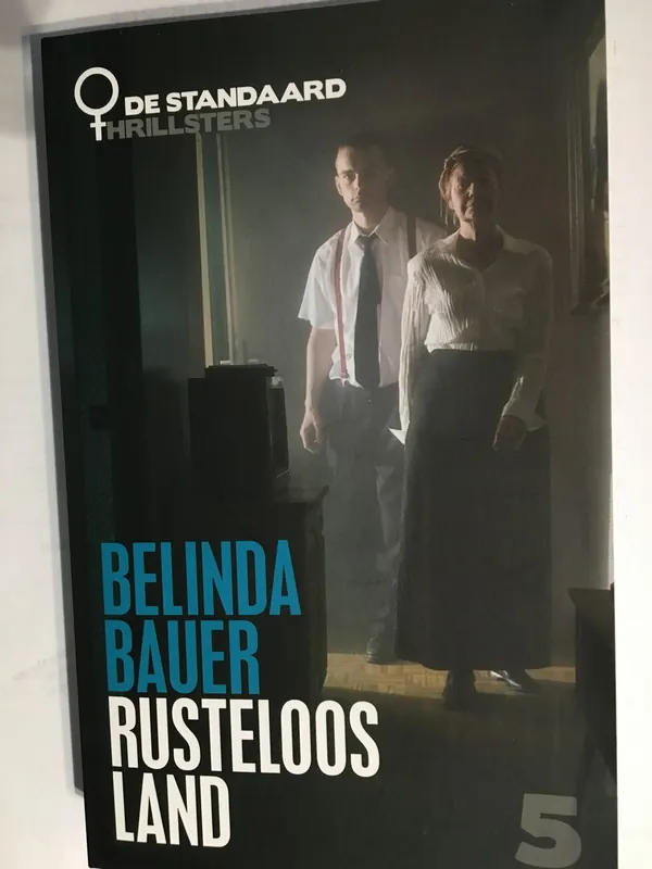 Rusteloos land - Belinda Bauer Aanbieding