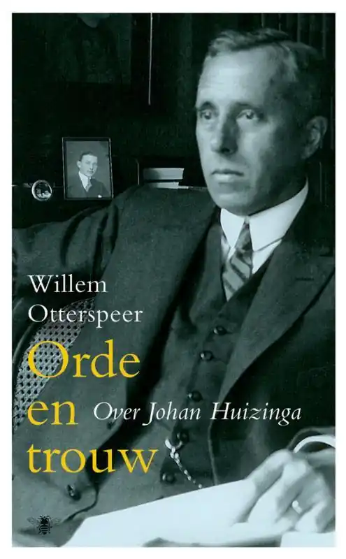 Aanbieding Orde en trouw - W. Otterspeer