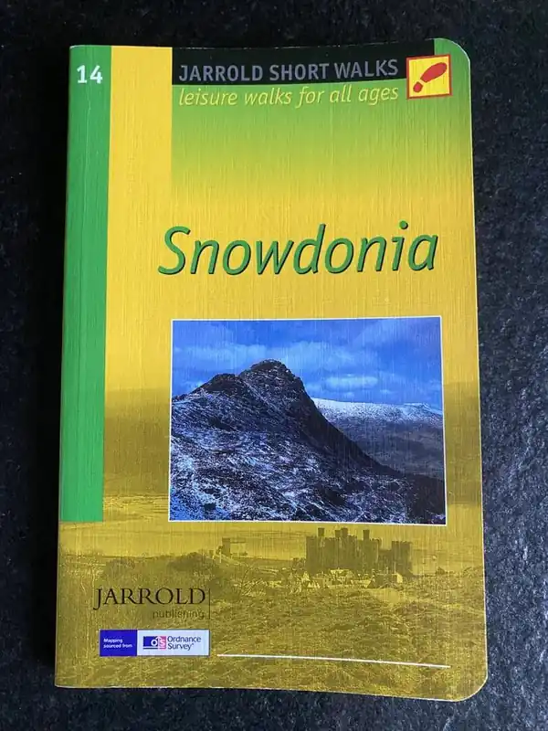 SHORT WALKS IN SNOWDONIA - Terry Marsh Uitverkoop