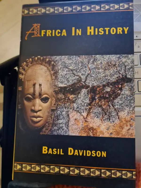 Gereduceerde Prijs Africa in History - Basil Davidson