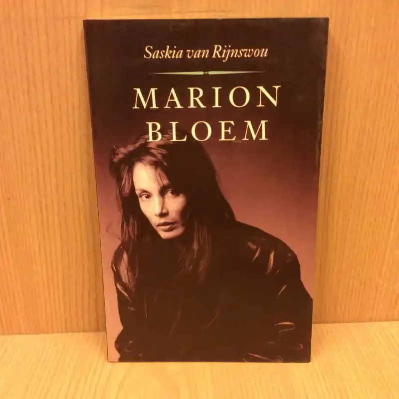 Premium Marion Bloem - S. van Rijnswou