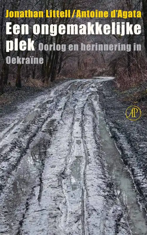 Tijdelijk Beschikbaar Een ongemakkelijke plek / Druk 1
