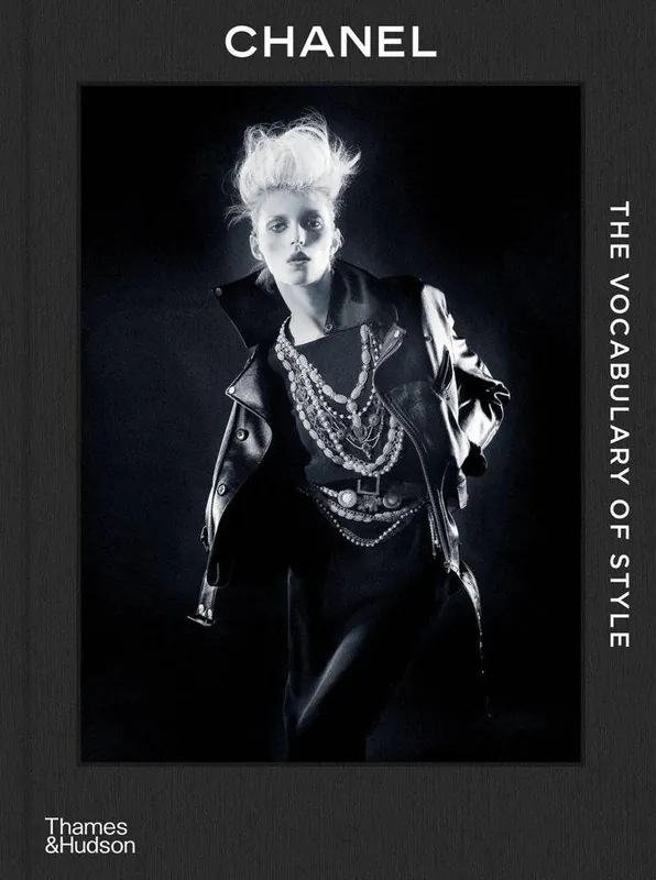 Chanel: The Vocabulary of Style Finale Uitverkoop
